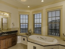 Huge master bathroom - oceanfront home - Palm Coast, FL