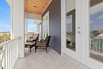 Master suite balcony